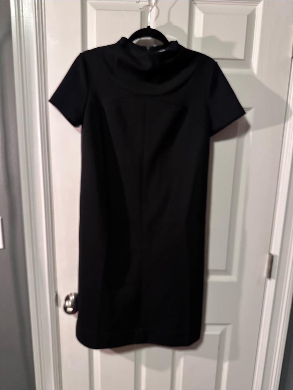 Vintage 60s Black Short-Sleeve Shift Dress